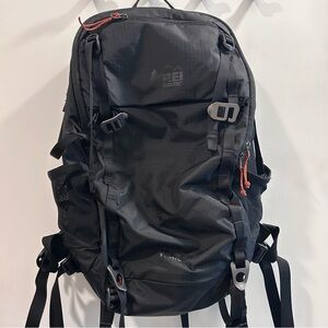 REI Co-op Trail 25 Women’s Backpack